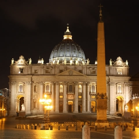 I Papi e San Giuseppe a Roma, Basilica di San Pietro di notte